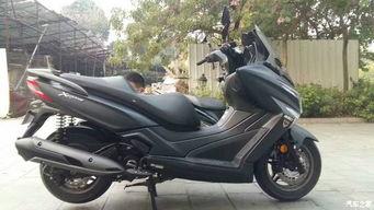 国产光阳赛艇250视频,国产运动摩托的激情驾驭体验